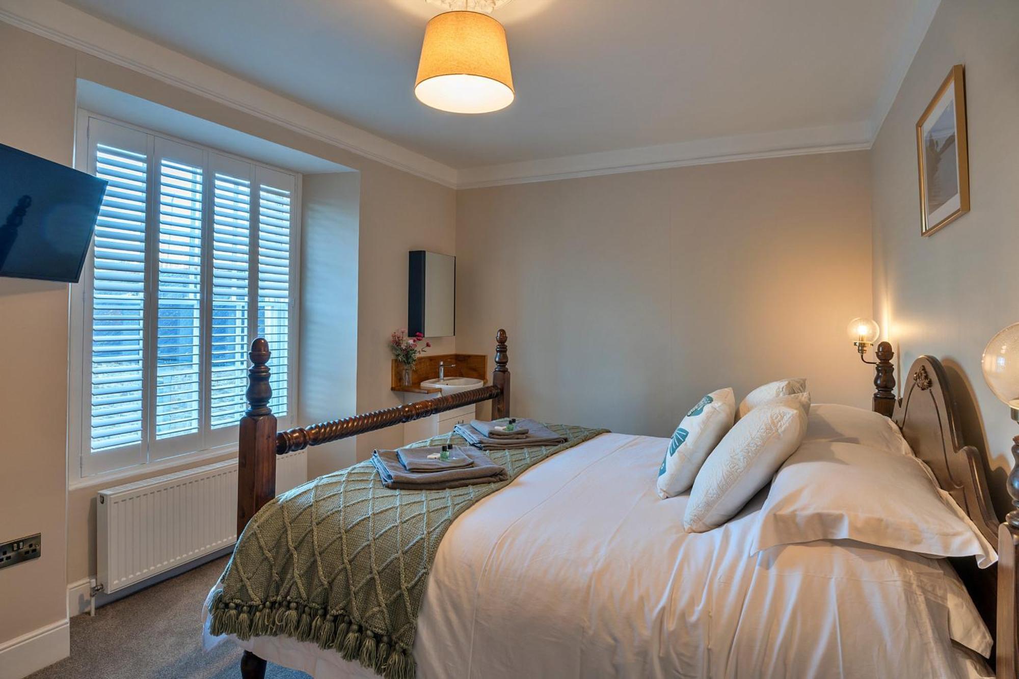 Finest Retreats - The Old Counting House * Gweek